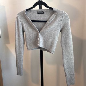Cropped Gray Cardigan/Sweater